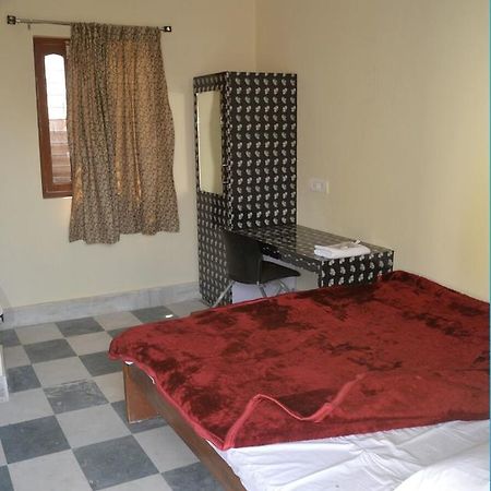Hotel Vaibhav Raxaul 外观 照片
